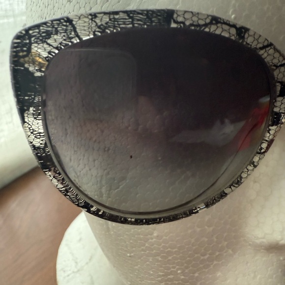 Dolce & Gabbana sunglasses main image 5